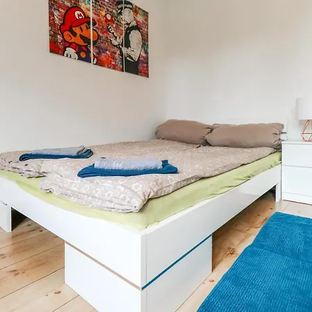 Zentrum Nahe Uni Mit Netflix Und Nespresso Mannheim