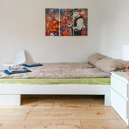Zentrum Nahe Uni Mit Netflix Und Nespresso Mannheim
